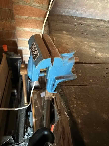 Photo of free Heavy wooden workbench (St Albans AL4) #3