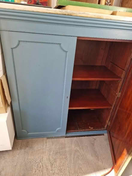 Photo of free Cabinet (North Tonbridge TN10) #1