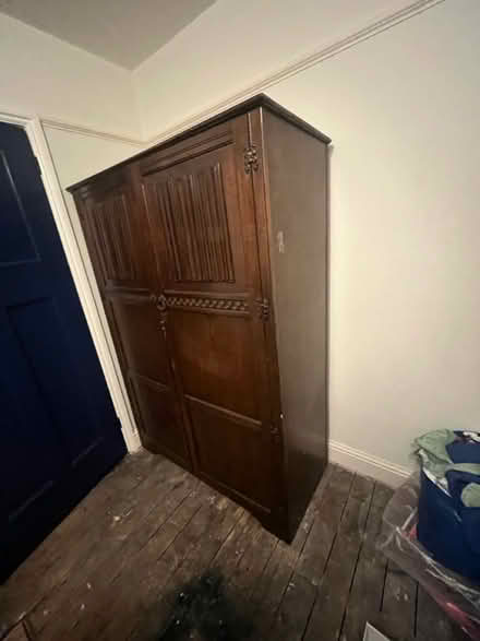 Photo of free Wardrobe (CR8) #2