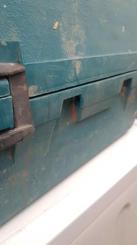Photo of free Circular saw box (NG8 wollaton) #4