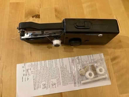 Photo of free Handheld Sewing Gadget (Heath & Reach LU7) #2