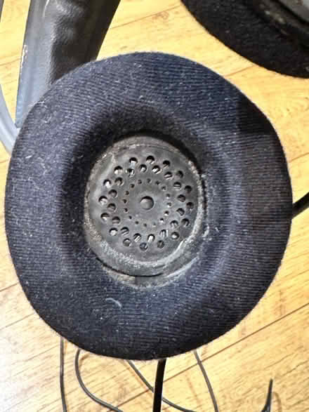 Photo of free Technics headphones (Lower Sunbury) #4