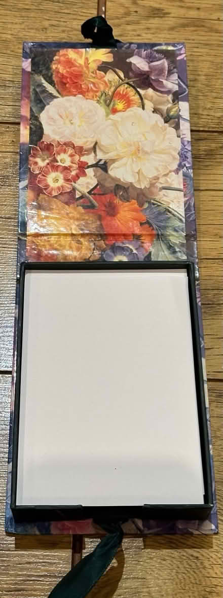 Photo of free ‘Telephone’ note pad (Lower Sunbury) #4