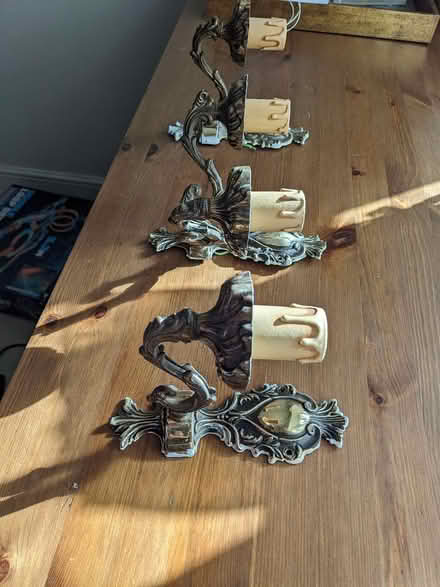Photo of free Wall Lights (Brize Norton OX18) #2