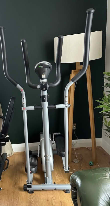 Photo of free Elliptical Machine (Southwark) #1