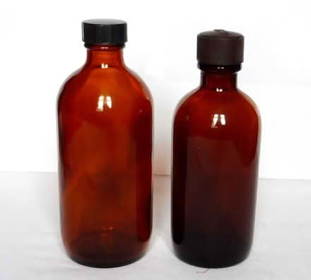 Photo of free vintage collectible bottles (Glasgow G43) #1
