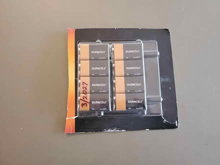 Photo of free 8x 9V Duracell batteries (South Bellevue) #1