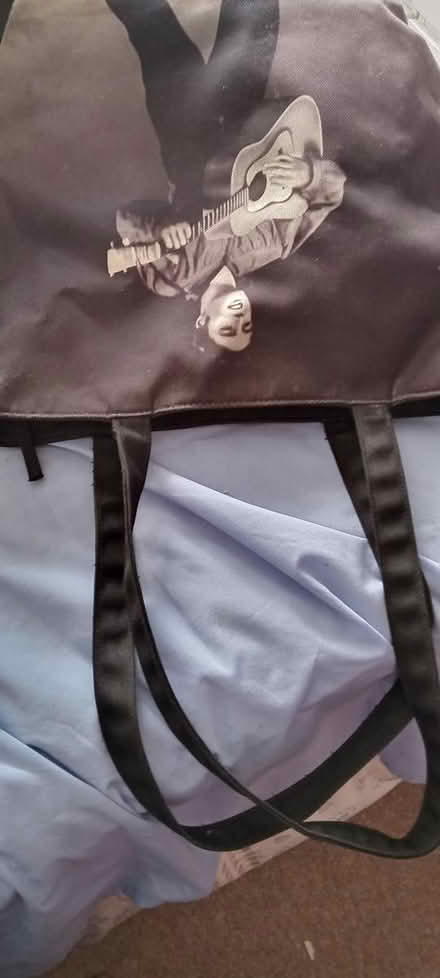 Photo of free Elvis Shoulder Bag (DA4) #2