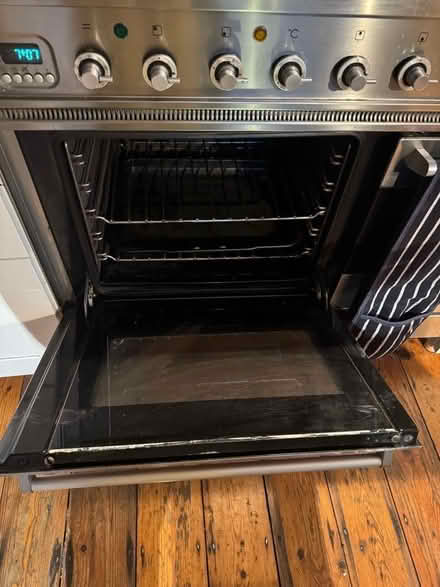 Photo of free Britannia dual fuel range cooker 90cm (Hamm Court TW17) #3