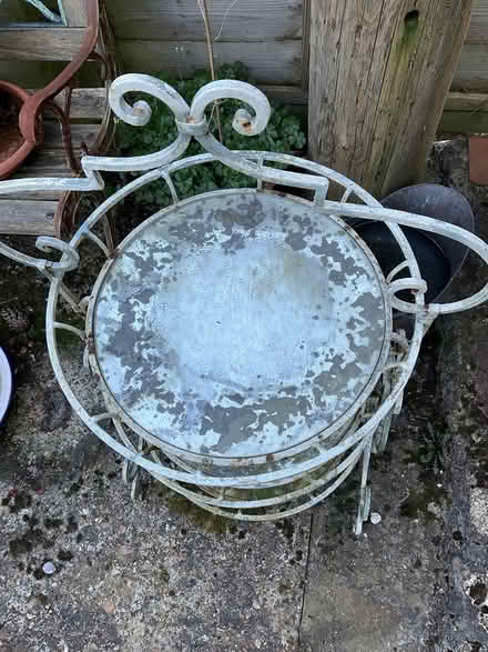 Photo of free Three tiered decorative stand (Bohemia TN37) #2