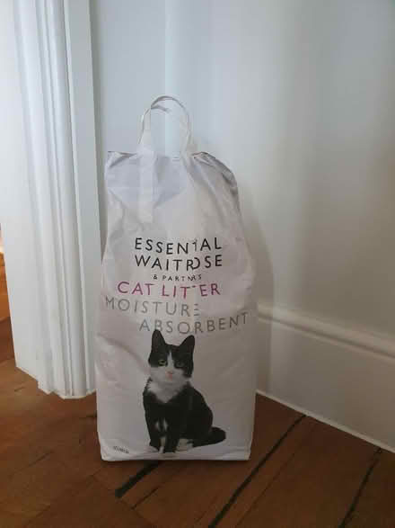 Photo of free Cat litter, 10 litres, unopened (High Barnet) #1
