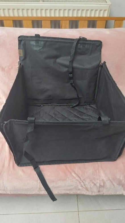 Photo of free Dog car seat (Oxford-Freegle CGA OX4) #1
