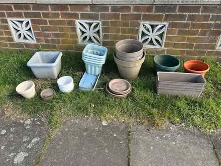 Photo of free Plant pots job lot (Epsom KT19) #1