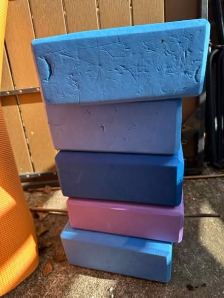 Photo of free Yoga mats and blocks (Rg80AL) #3