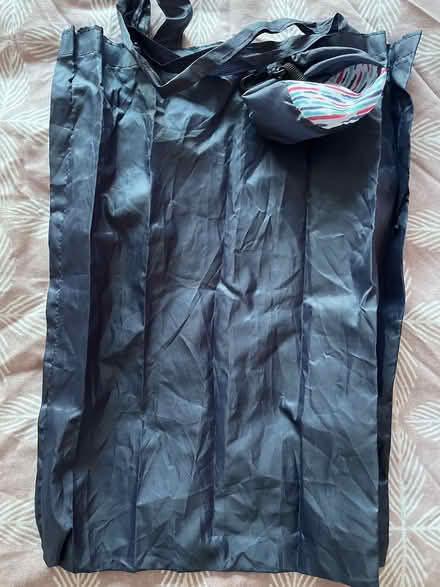 Photo of free Fabric re-usable bag (Winnersh RG41) #1