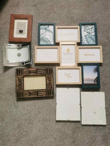 Photo of free Various picture frames (IP1) #1