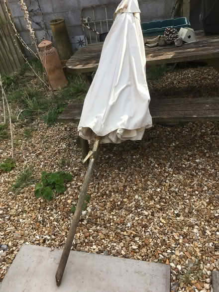 Photo of free Garden parasol and base (Shoscombe Vale) #3