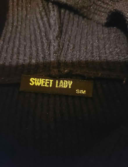 Photo of free Old hoodie (Willesden Green NW10) #3