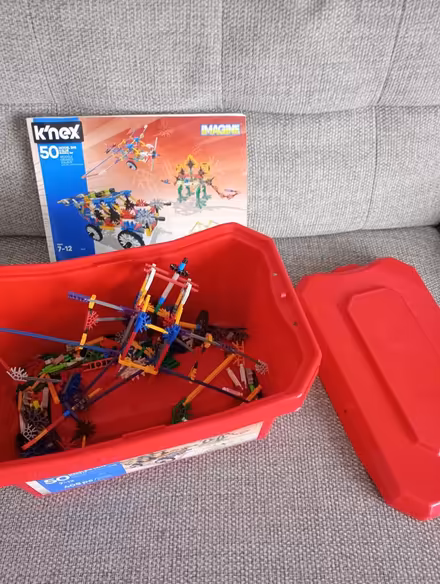 Photo of free K'nex (Weybridge KT13) #1