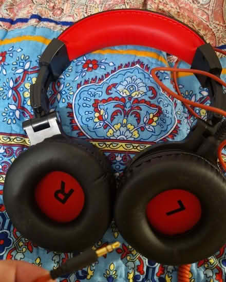 Photo of free Headset (West Drayton UB7) #1