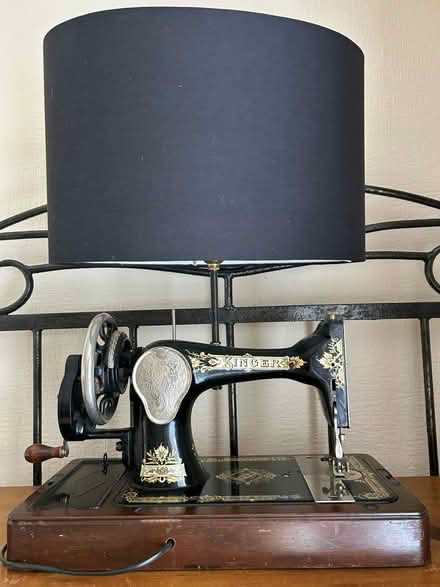 Photo of free Table lamp singer sewing machine (Welwyn Garden City AL7) #2