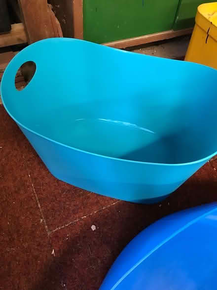 Photo of free Two toddler’s play containers (Wychwood Avenue LU2) #3
