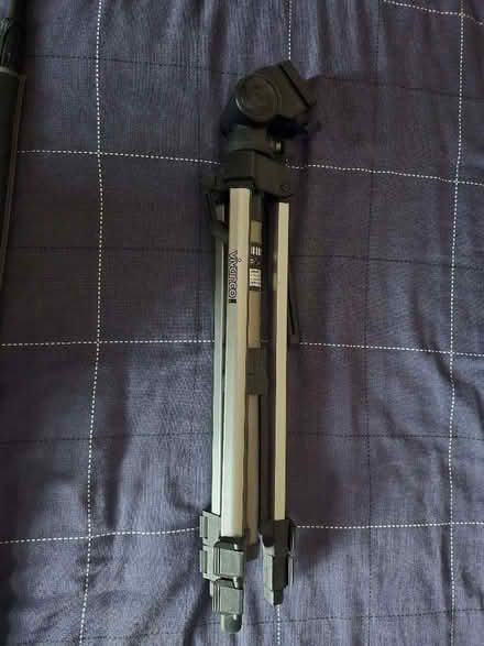 Photo of free camera tripod (Wednesfield WV11) #2