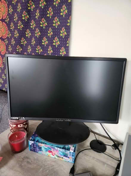 Photo of free 2 computer monitors (Germantown) #2