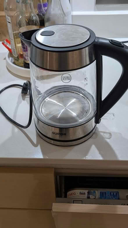 Photo of free electrical kettle (Mill Hill East NW7) #1