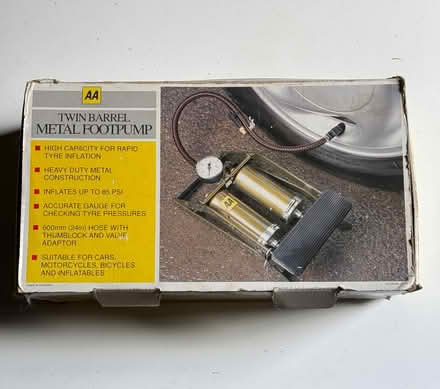 Photo of free AA Twin barrel foot pump (Chigwell IG6) #2