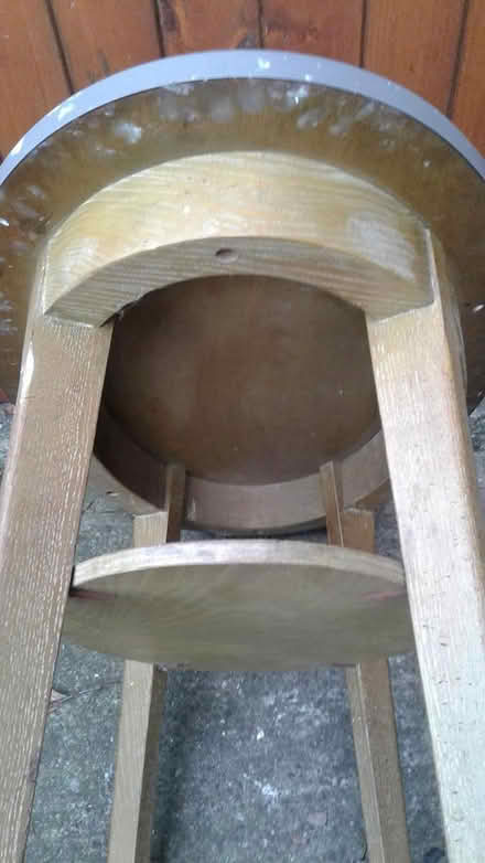 Photo of free Formica topped wood small table (OX25 Upper Heyford) #4