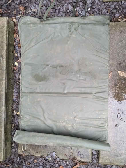 Photo of free carp fishing unhooking mat (Earlsfield SW17) #1