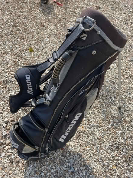 Photo of free Golf bag (Mortimer RG7) #3