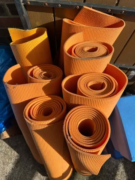 Photo of free Yoga mats and blocks (Rg80AL) #2