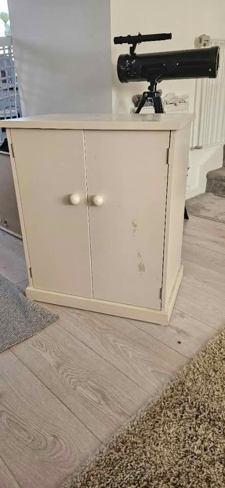 Photo of free solid small unit (tw7 7ew) #1