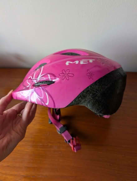 Photo of free Girls bicycle helmet and gloves (barely used, no accidents) (Buggs Bottom RG4) #2