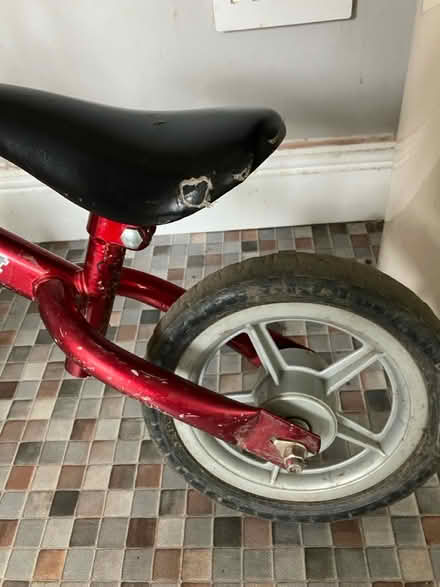 Photo of free Chicco Red Bullet Balance Bike (Dronfield Woodhouse, S18) #4
