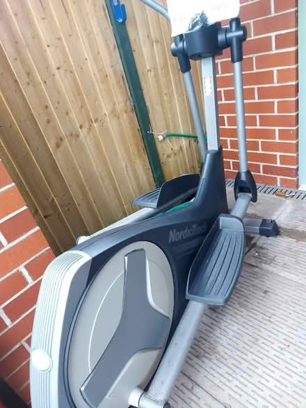 Photo of free Crosstrainer (Presteigne LD8) #2