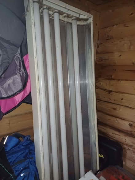Photo of free Overbed tanning unit (Hucknall NG15) #1