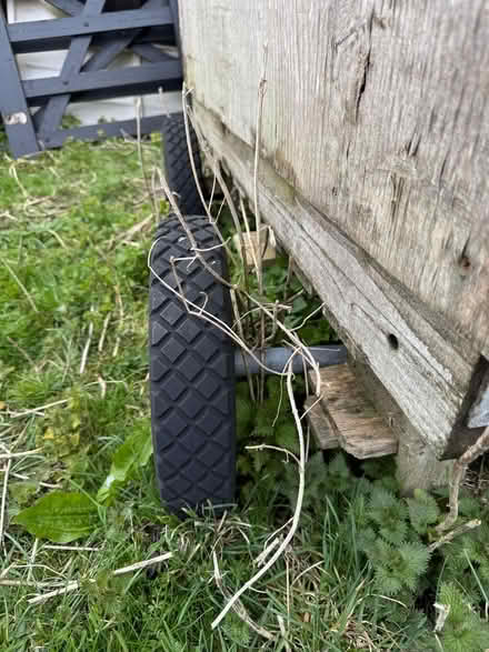 Photo of free Chicken/Duck shed, homemade (Marcham OX13) #4