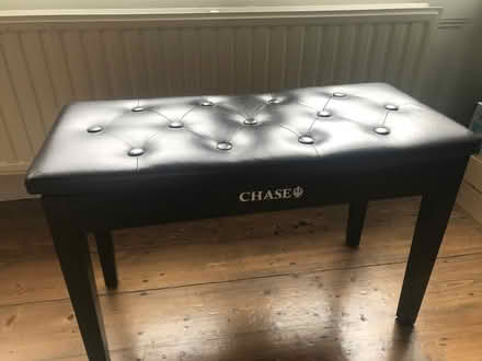Photo of free Piano stool (leg needs fixing) (N4 Finsbury Park Road) #1