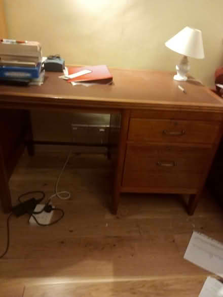 Photo of free Desk ox2 (Summertown OX2) #1
