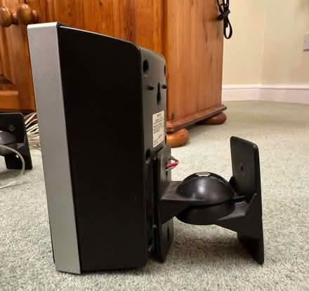 Photo of free Sony DVD player & wired surround sound system (Binfield RG42) #3