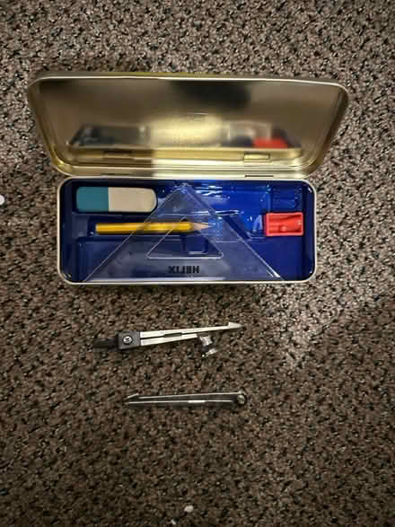 Photo of free Oxford mathematical set (Agincourt) #2