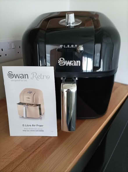 Photo of free Swan 6 litre Retro Air fryer used once as new (Rochford SS4) #1