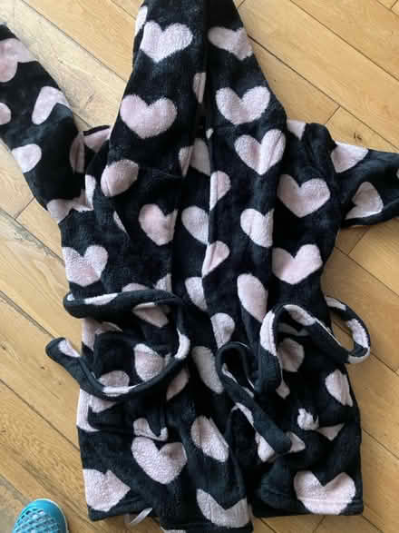 Photo of free Warm women’s tops (Dagenham RM10) #1