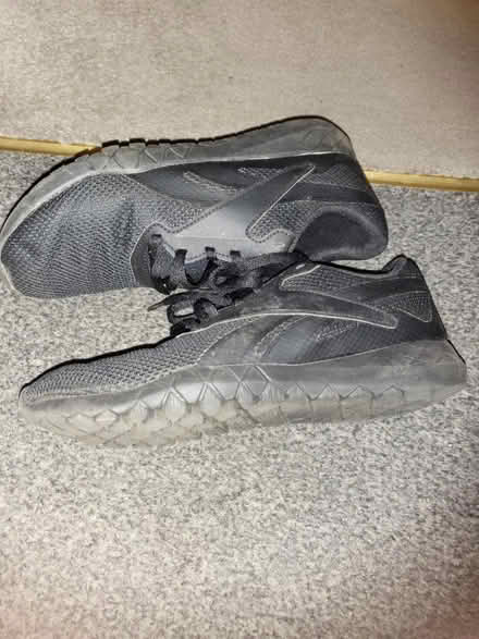 Photo of free Size 9 reebok trainers (BS9) #3