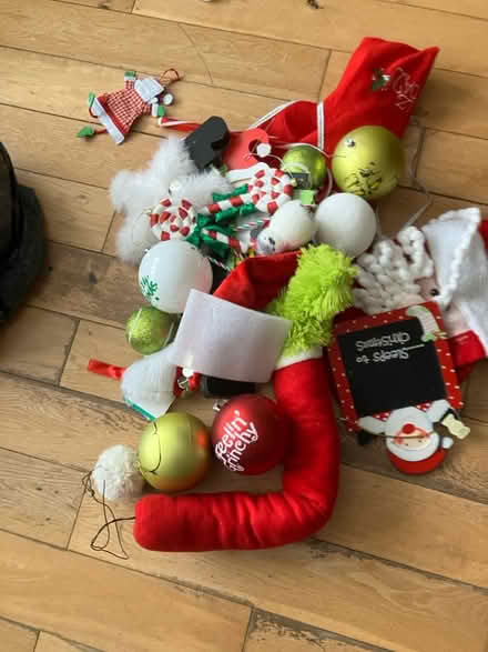 Photo of free Christmas decorations (Dagenham RM10) #1