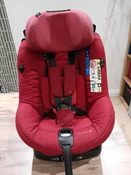 Photo of free Child car seat Maxi Cosi (Frampton Cotterell) #4