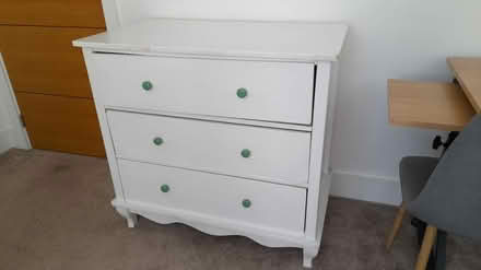 Photo of free Chest of drawers (needs fixing) (Brighton, BN1) #2
